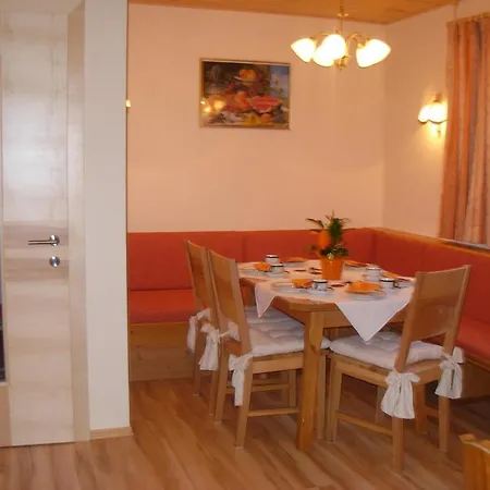 度假居 Ferienhaus Pult *