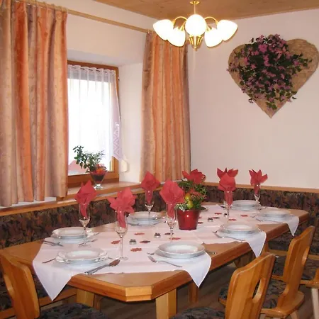 Ferienhaus Pult 索尔登