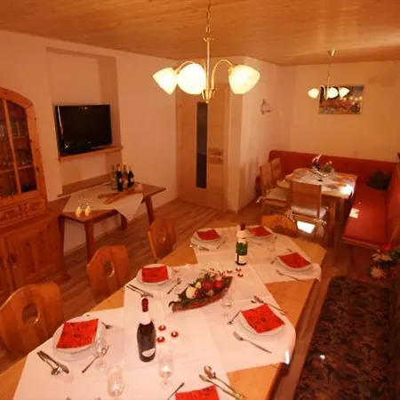 度假居 Ferienhaus Pult 索尔登